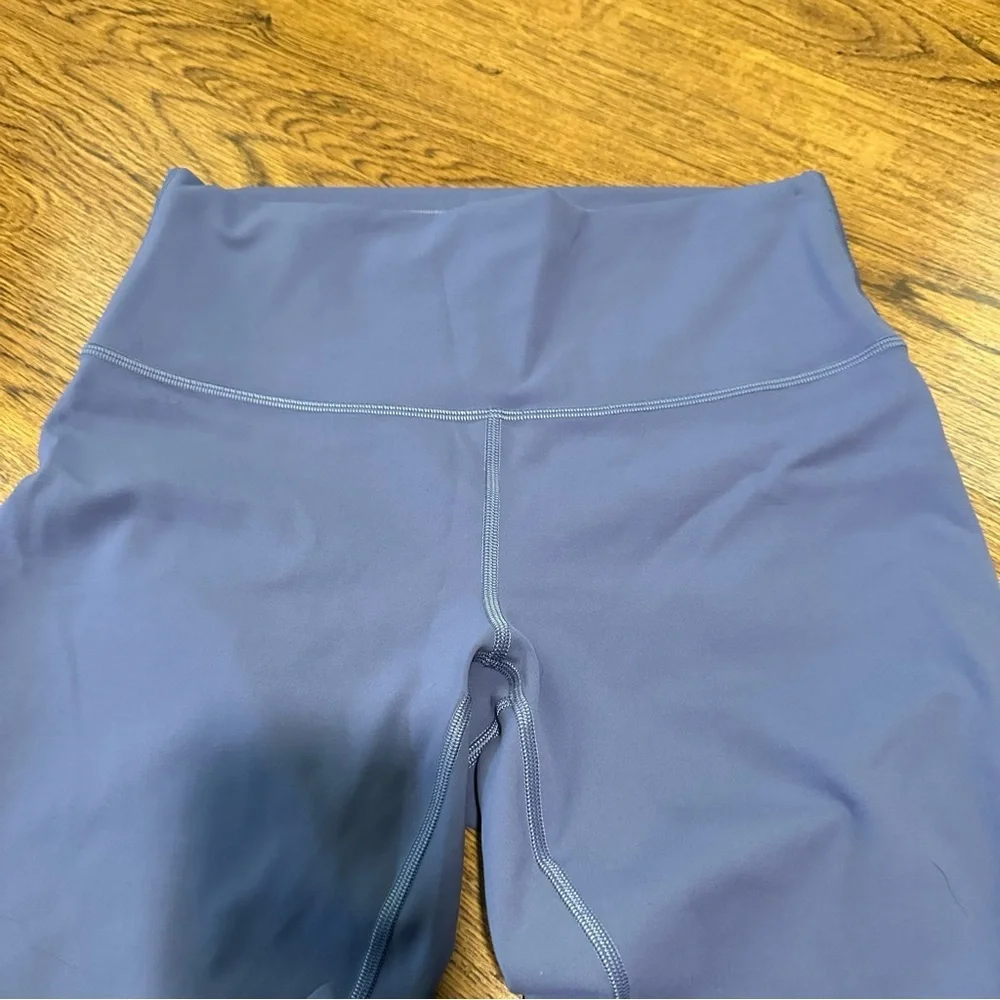Lululemon Blue High-Waisted Leggings size 10 sports yoga run